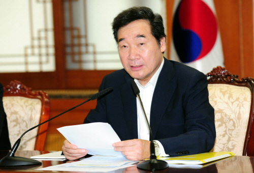이낙연 국무총리가 24일 세종로 정부서울청사에서 열린 국정현안점검조정회의를 주재, 모두발언을 하고 있다. [출처|국무총리실]