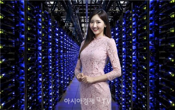 나눔로또를 진행하며 '로또여신'이라 불렸던 방송인 고은빛이 가상화폐 프로그램 '오늘의 코인' 캐스터로 발탁됐다.