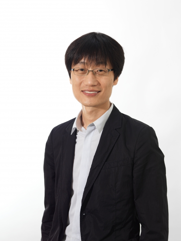 공정위가 지난 1일, 이해진 전 의장의 네이버에 대한 실질적 경영권을 인정하면서 총수(동일인)으로 지정했다. 제공| 네이버