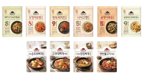대상 청정원이 새로운 소스 브랜드 '고메레시피'를 선보였다. 사진은 이번에 출시된 고메레시피 10종. 제공 | 대상 청정원