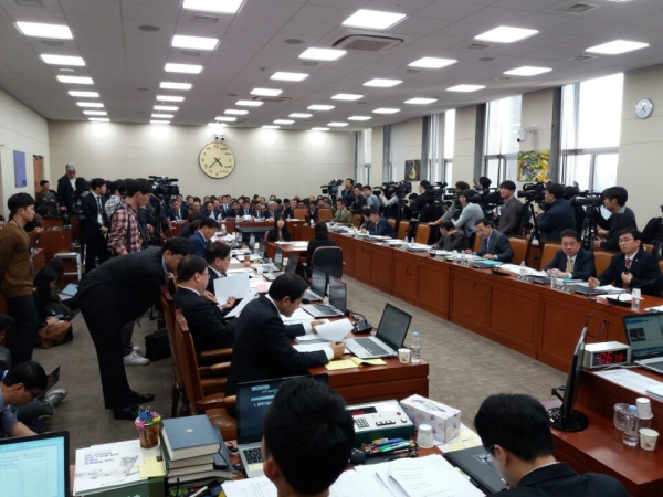 (팍스경제TV=송지원 기자) 30일 국회에서 과학기술방송통신위원회 종합감사가 이루어졌다.
