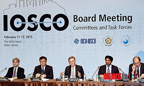 지난 2015년 서울 신라호텔에서 열린 국제증권감독기구(IOSCO) 이사회 의장단 기자회견. [사진=뉴시스]