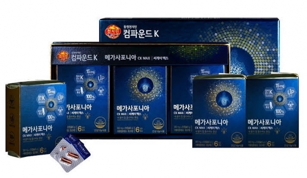 컴파운드케이 1일 섭취량당 15mg에 달하는 프리미엄 홍삼 캡슐 제품 ‘천지인 메가사포니아 씨케이 맥스’. 출처| 동원F&B