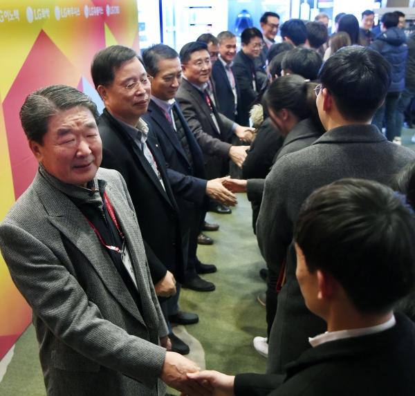 LG가 국내 이공계 석·박사 과정 인재 370여명을 대상으로 ‘LG 테크노 콘퍼런스’를 7일 개최했다. 사진=LG그룹
