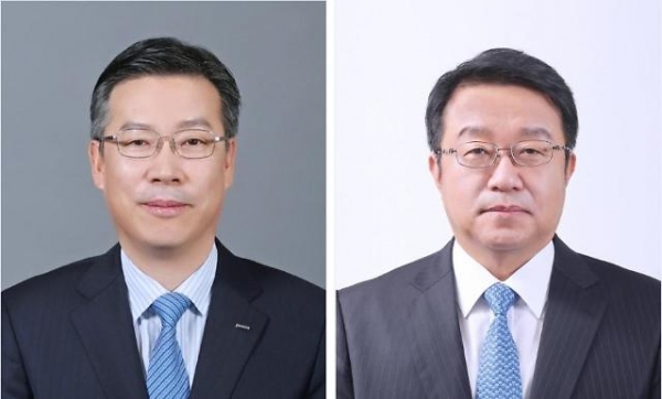 전중선 가치경영실장(왼쪽) 한성희 경영지원센터장(오른쪽). 제공=포스코.