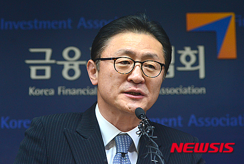 증권업계 수장들의 임기 만료가 다가오는 가운데, 유상호 한국투자증권 사장의 연임이 점쳐지고 있다.ㅣ사진=뉴시스