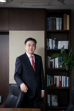 홍원식 이베스트투자증권 사장. 제공 | 이베스트투자증권