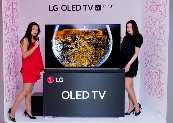 LG전자가 독자 인공지능 플랫폼을 적용한 ‘LG 올레드 TV AI ThinQ(씽큐)’로 글로벌 시장 공략에 나선다. 사진=LG전자