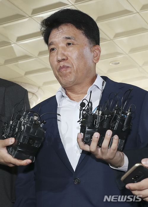 채용비리 의혹을 받는 함영주 KEB하나은행장의 구속 영장이 1일 기각됐다./사진제공=뉴시스
