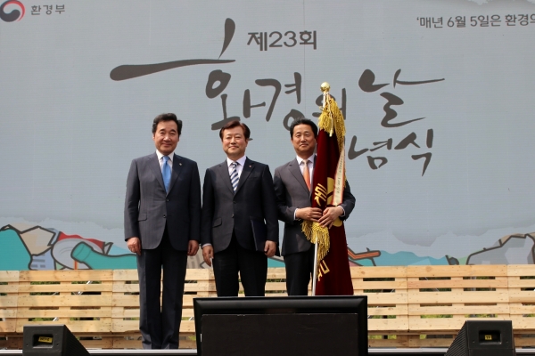 [사진=롯데칠성음료]