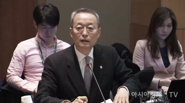 백운규 산업통상자원부 장관