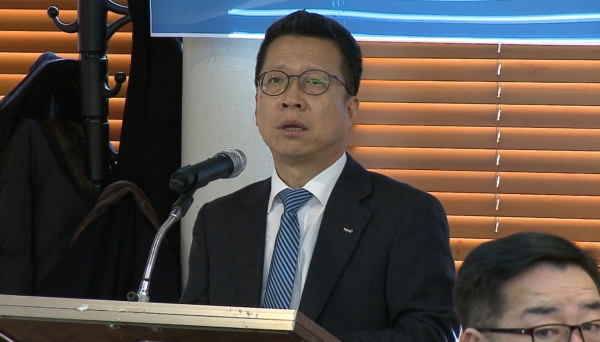 정지원 한국거래소 이사장이 10일 여의도에서 열린 송년 기자간담회에서 발언하고 있다. [사진=팍스경제TV]