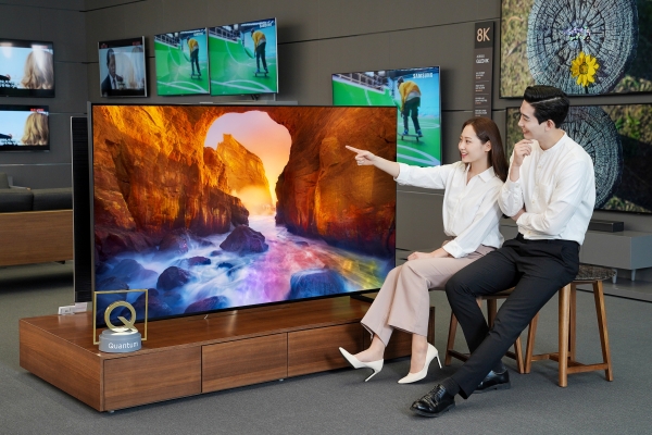 삼성전자가 25일 2019 QLED TV를 국내 출시했다. (사진제공-삼성전자)
