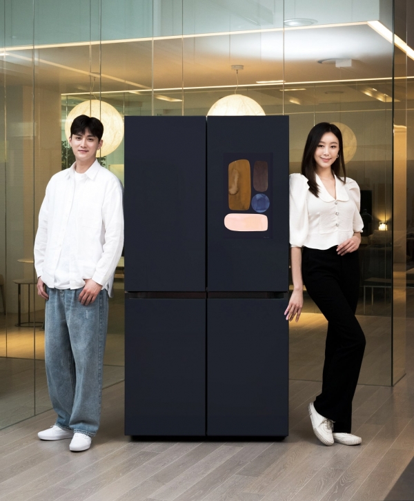 삼성전자, 패밀리허브 적용한 비스포크 냉장고 출시