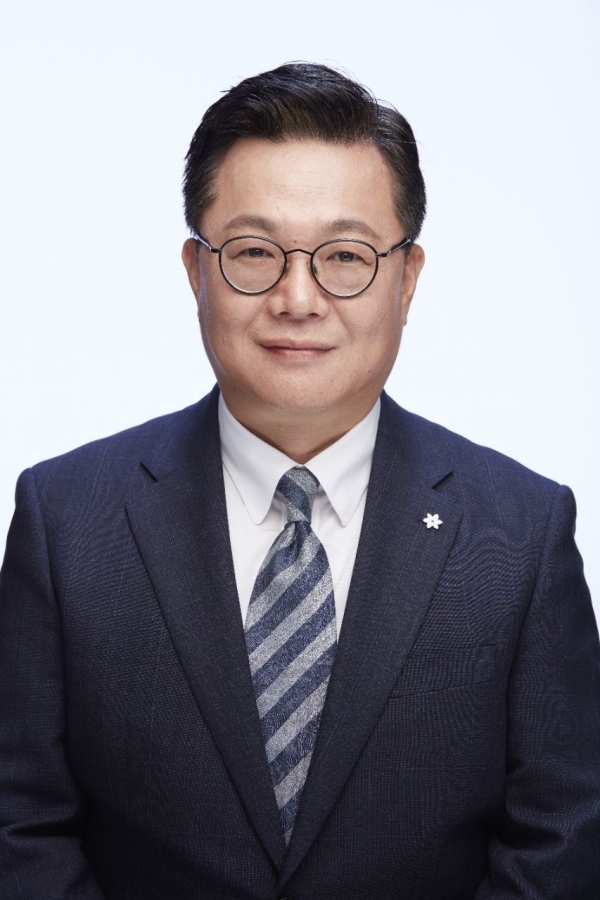 [사진: 두산 제공]