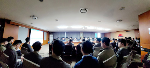 해군 해외 파병 함정 기술지원 방안 세미나 [사진=STX엔진]