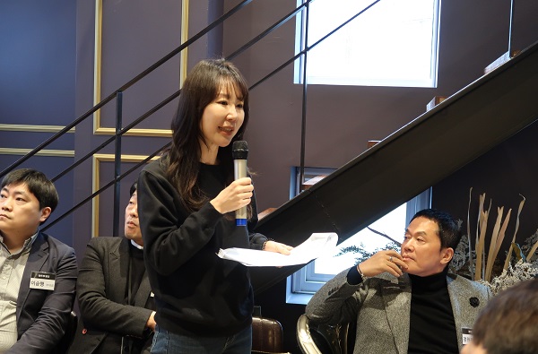17일 정현경 뮤직카우 총괄대표가 소감을 전하는 모습 [사진제공=뮤직카우]