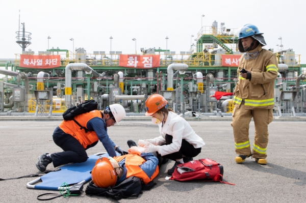 한국가스공사는 5월 18일 인천기지본부에서 예고 없이 찾아오는 재난 상황에 대한 안전대응 역량을 강화하기 위해 ‘2023년 재난대응 안전한국훈련’을 실시했다. [사진=한국가스공사]