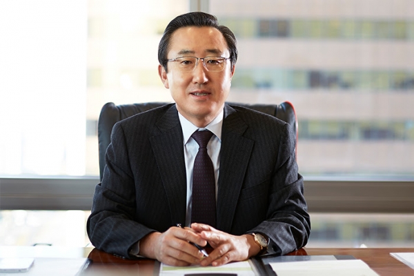 백정호 동성케미컬 회장 [사진=동성케미컬]