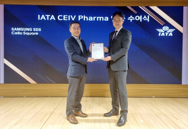 (좌측부터) 삼성SDS 오구일 물류사업부장(부사장), IATA 김백재 한국지사장 [사진=삼성SDS]