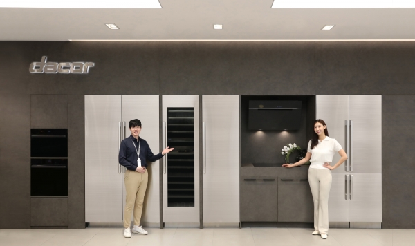 삼성전자의 '데이코'가 삼성스토어 롯데 잠실에 15일 공식 입점했다. [사진제공=삼성전자]
