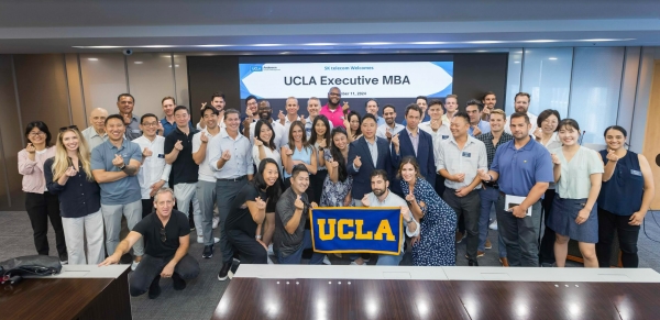 美 UCLA MBA 학생들, SKT에 AI 전략 배우러 방한. [사진=SK텔레콤]