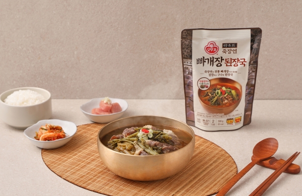 오뚜기 죽장연 빠개장 된장국 연출컷. [사진=오뚜기]