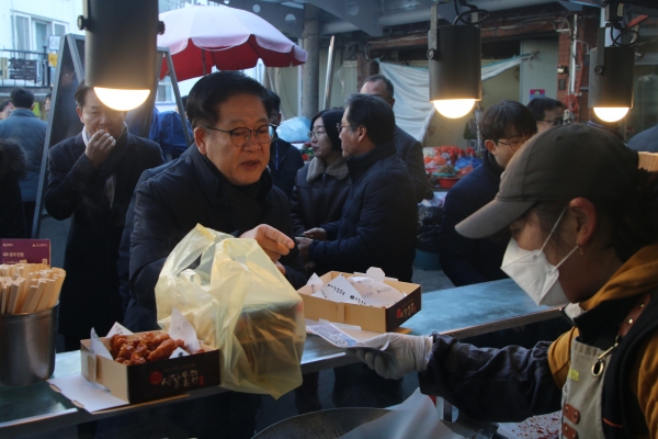 동서발전, 설 명절 전통시장 장보기 행사 펼쳐
