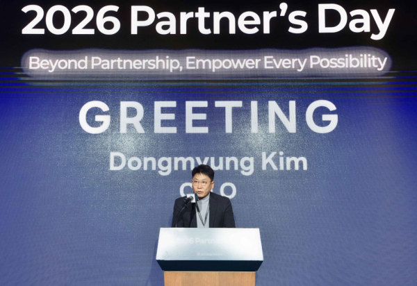 LG에너지솔루션 CEO 김동명 사장이 '2026 파트너스데이' 행사에 참석해 환영사를 하고 있다. [사진=LG에너지솔루션]