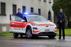 [오늘의 車 ①] 현대차, ‘코나 일렉트릭’ 스위스 경찰차로 달린다...총 13대 공급 완료