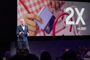 삼성전자, '갤럭시 Z플립4'·'갤럭시 Z폴드4' 유럽서 판매 신기록