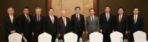 한국 찾은 기시다 후미오 일본 총리, 한국 경제인들과 간담회