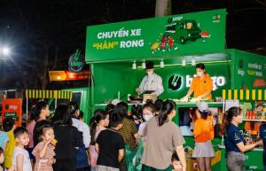 CJ제일제당, 베트남서 푸드트럭 타고 '비비고' 홍보...20만명 몰렸다